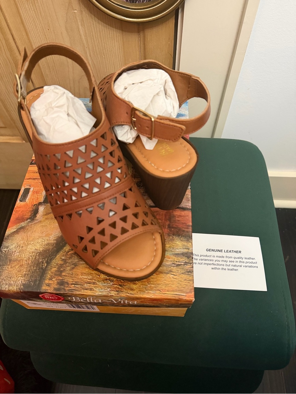 Bella Vita Laser-Cut Leather Wedges NIB
